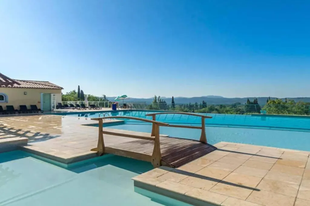 La Camiole Callian Yourhosthelper France